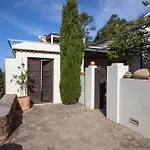 Stone House * Bolonia