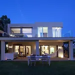 Villa Stone House Bolonia