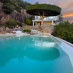 Stone House *